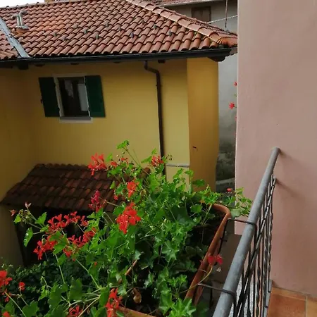 Di Campagna Postua
